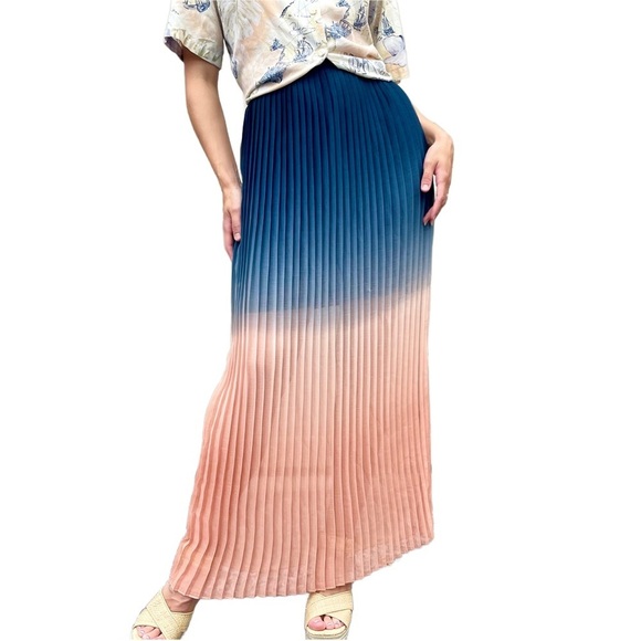 Cynthia Rowley Pleated Ombre Maxi Skirt XS - Picture 1 of 5